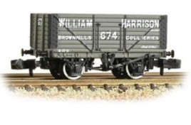 8 Plank Wagon, Fixed End, "William Harrison" Grey N Gauge 